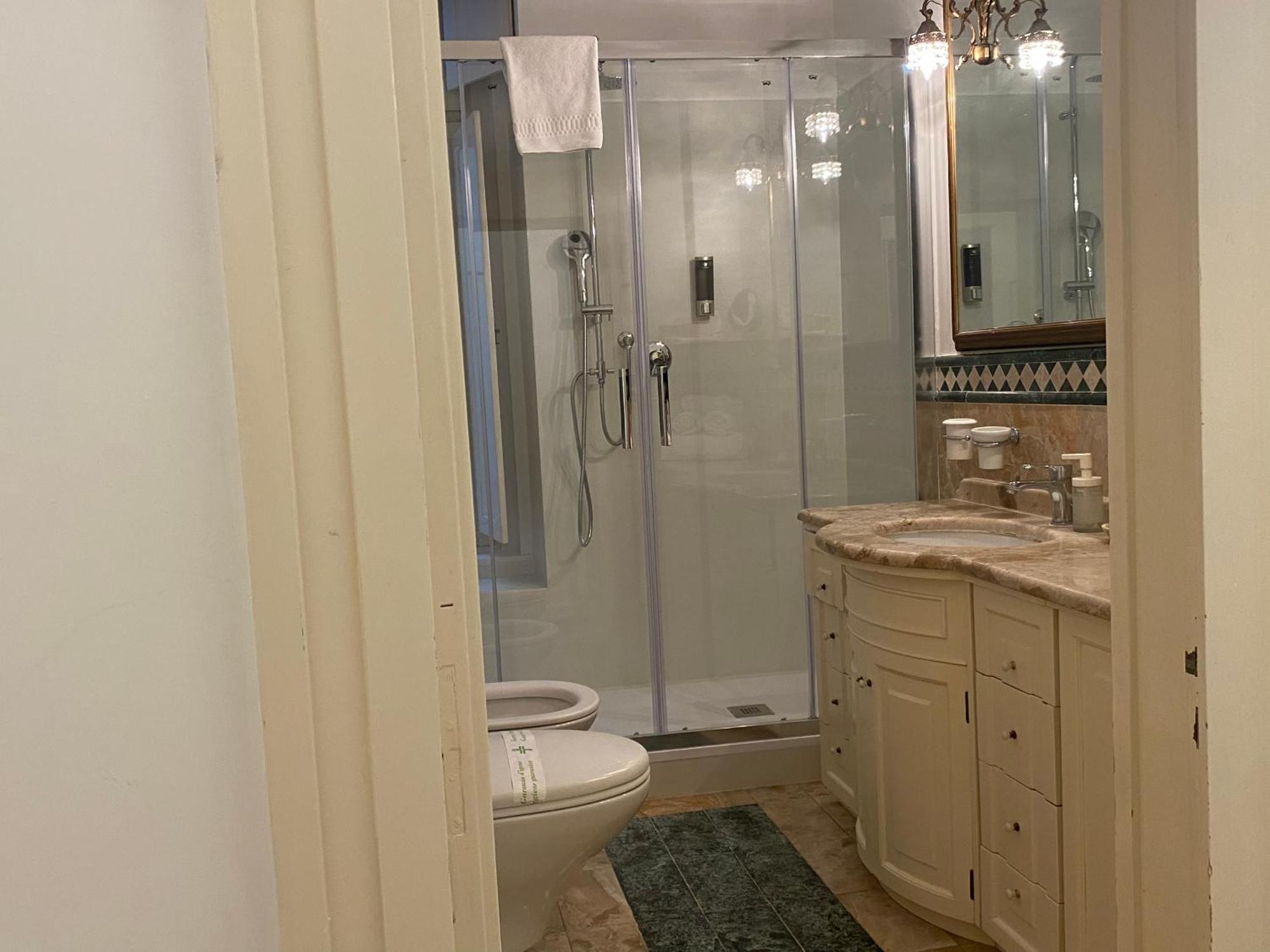 Bella Domus Suites 살레르노 외부 사진